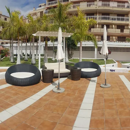 Compostela Family Garden Apartment *